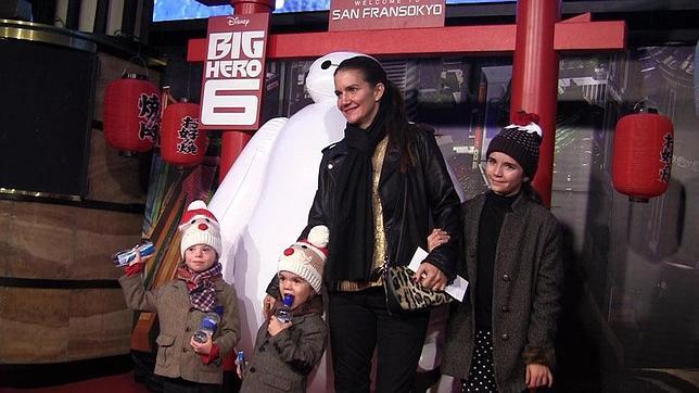 Los famosos acuden en familia al estreno de «Big Hero 6»