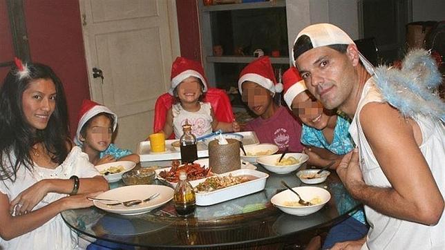 Los hijos de Frank Cuesta escriben a Papá Noel pidiendo la liberación de su madre