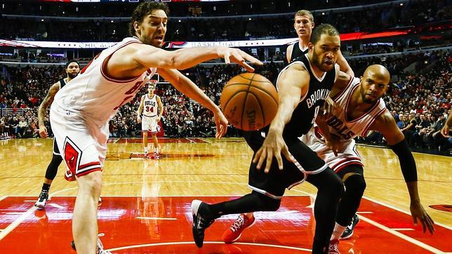 Doble-doble de Pau en el triunfo de los Bulls