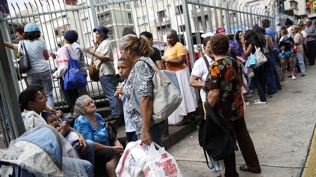 Venezuela entrará en bancarrota si el petróleo baja a sesenta dólares