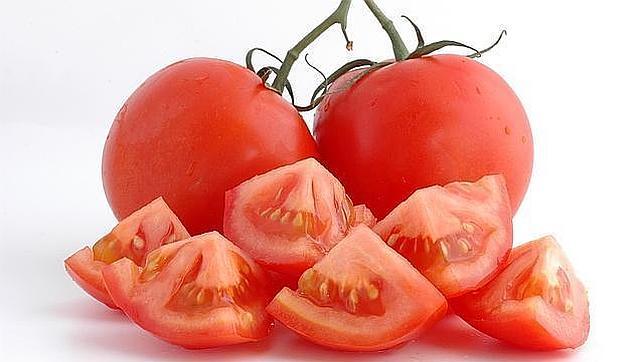 Es mejor no guardar los tomates en la nevera