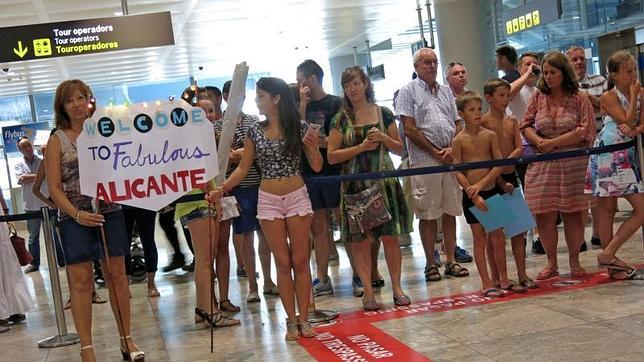 Llegada de turistas a Alicante