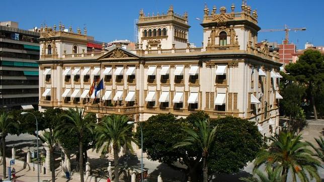 La Diputación de Alicante invertirá más de 19,2 millones en promocionar la cultura en 2015