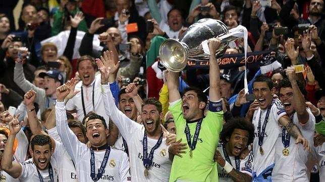 El Real Madrid celebra la Décima tras imponerse en Lisboa al Atlético de Madrid