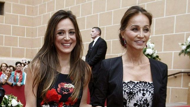 Isabel Preysler pasará las navidades en Miami con sus hijos