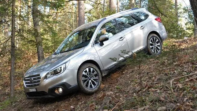 El nuevo y capaz Subaru Outback exhibe un diseño más estilizado y deportivo.