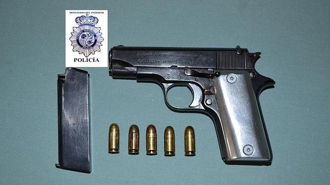 Detenido por llevar una pistola cargada por una zona de copas de Salamanca