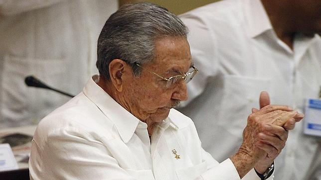 Raúl Castro asegura que la «lucha» para acabar con el bloqueo será «larga y difícil»