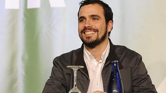 Alberto Garzón sí quiere que el Parlamento investigue el escándalo de los cursos de formación