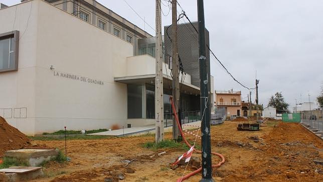 Reurbanización del entorno de la antigua Harinera del Guadaíra