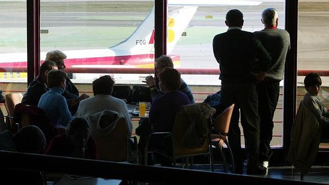 Imagen de archivo de una cafeteria del aeropuerto de Barajas