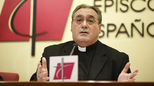 Gil Tamayo dice que la Iglesia debe pedir «perdón» por los abusos pero pide no generar un «clima de sospecha»