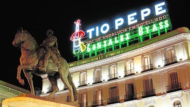 El luminoso de Tío Pepe volverá a alumbrar las campanadas de Nochevieja