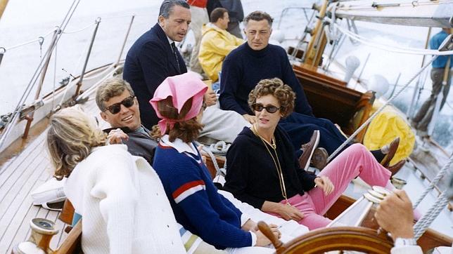 Los Kennedy, en una estampa familiar de los años 60