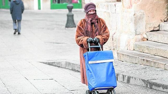 El frío y la niebla ponen en alerta a 17 provincias