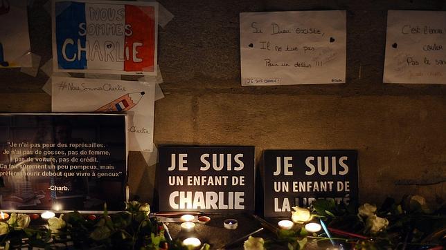 Mural de homenaje a «Charlie Hebdo» en Toulouse