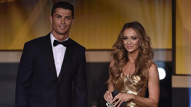 Los encantos de Kate Abdo, la presentadora de la gala del Balón de Oro