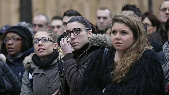Francia, consternada tras los atentados