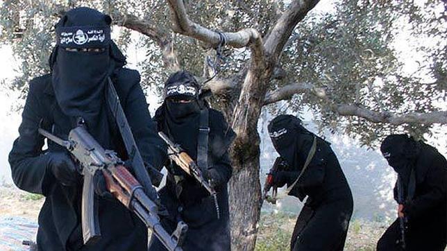 La yihad recluta en España a mujeres que toman las armas en zonas como Irak o Siria.