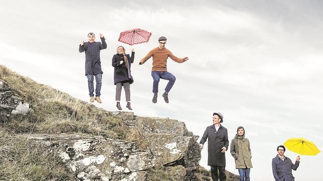 Belle &amp; Sebastian: «Cuando llegue el fin del mundo, esperamos estar bailando»