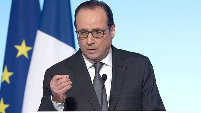 El presidente francés, durante una ceremonia de bienvenida a los embajadores extranjeros en París el viernes