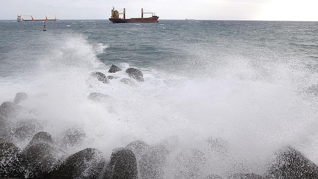 La Aemet activa el aviso amarillo en Canarias por fenómenos costeros adversos