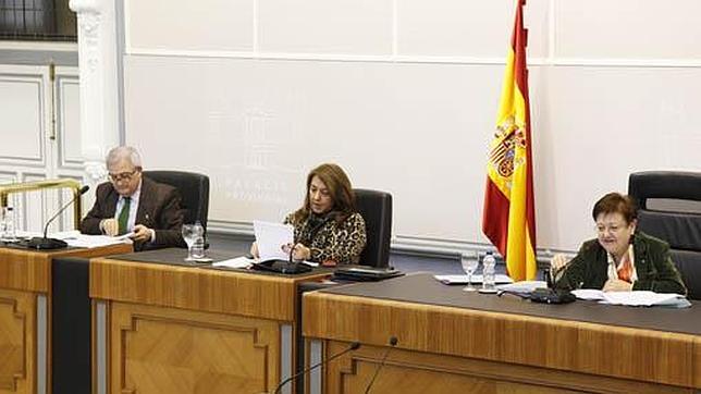 La Diputación de Alicante aprueba su Plan de Obras para 2015 con 36 proyectos