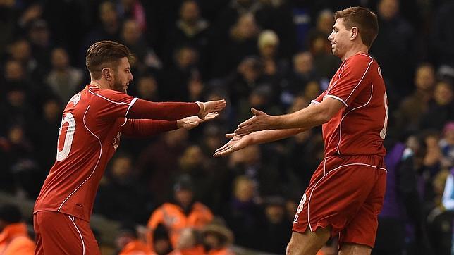 Gerrard, relevado por Lallana