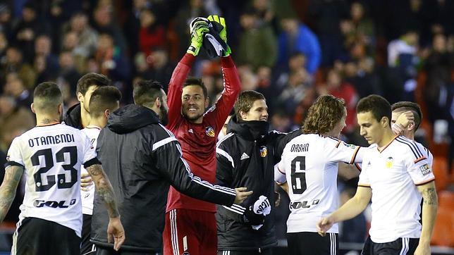 El Valencia derriba a un buen Sevilla