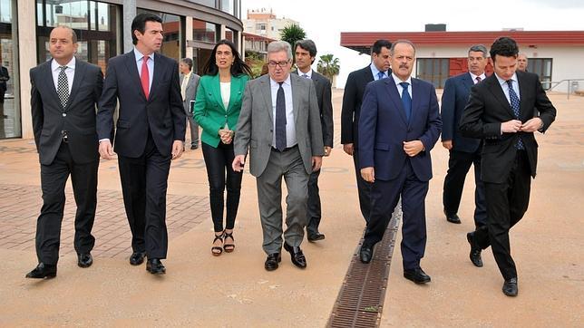 Hernández Bento: «Los políticos están obligados a entenderse»