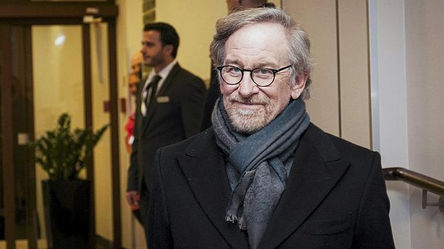 Spielberg, ante supervivientes del Holocausto: «Extremistas radicales quieren quitarnos nuestra identidad»