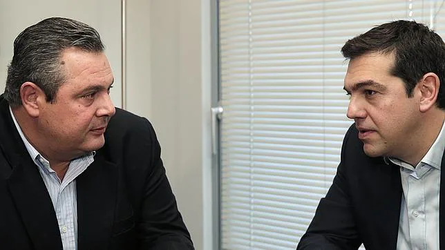 Kammenos (izq) y Tsipras (der) durante su reunión el pasado lunes