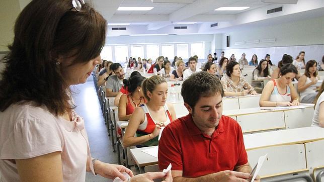 Examen de acceso a profesor de Educación Secundaria.