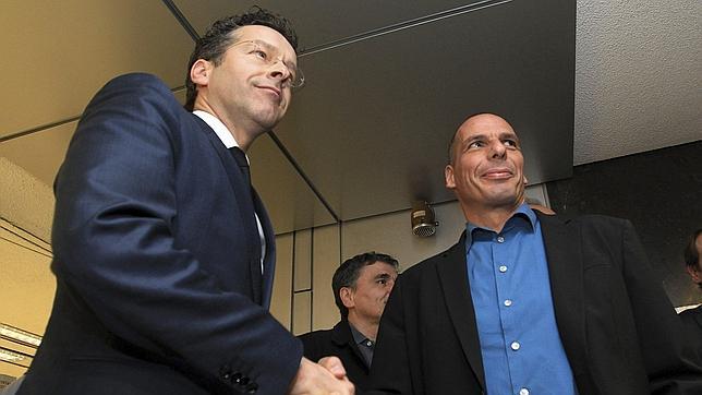 El ministro de Economía griego, Yanis Varufakis, se ha reunido con el presidente del Eurogrupo, Jeroen Dijsselbloem