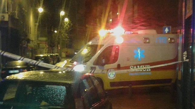 Un joven de 25 años muere atropellado por un camión de la basura en Madrid