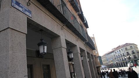 La ausencia de un edil del PP permite renombrar varias calles en Segovia