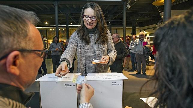 Mònica Oltra ya es la candidata de Compromís a la Generalitat