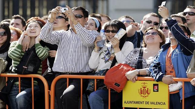 Proponen un «impuesto fallero» de un euro por noche para los turistas que visiten Valencia