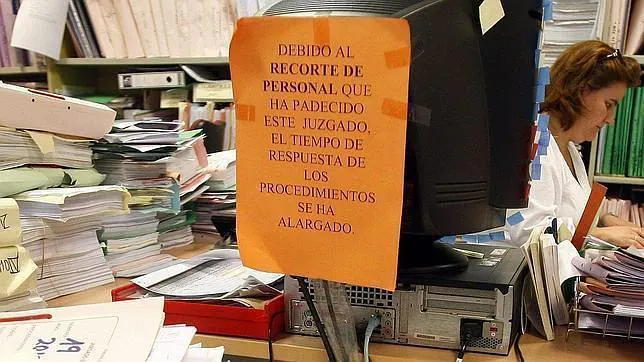 Imagen de archivo de un juzgado de Madrid colapsado