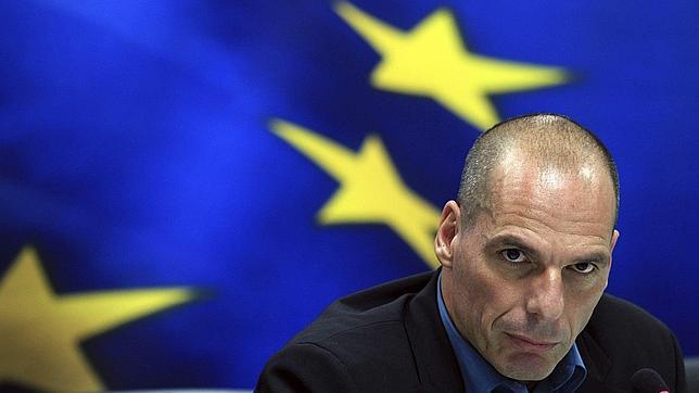 Yanis Varufakis: «Grecia colaborará con sus socios y no actuará de forma unilateral»