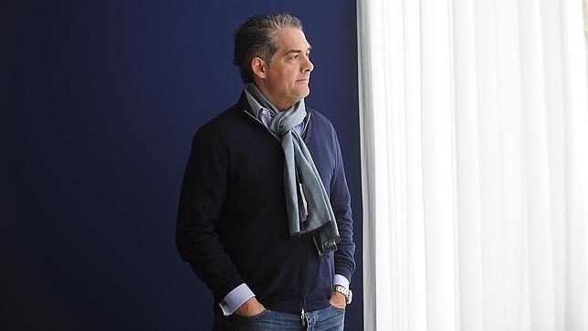 Philip Kerr: «Si fuese entrenador prohibiría a mis jugadores tener Twitter»