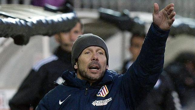 La LFP denuncia que en Éibar le gritaron «cornudo» a Simeone