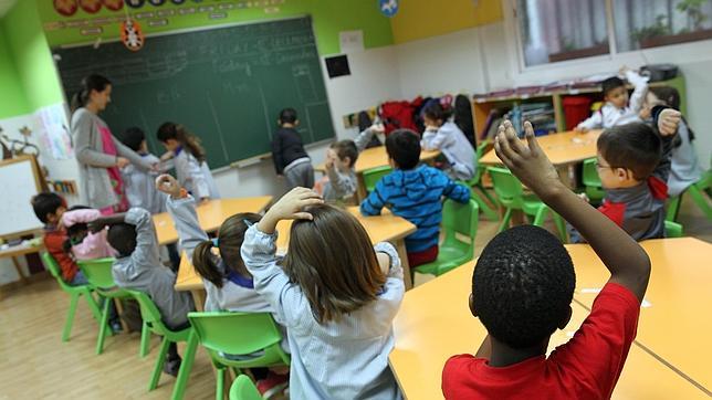 El PP se queda solo en las Cortes en la defensa de la educación concertada