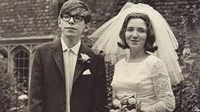 Hawking y su exesposa Jane el día de su boda