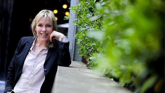 Åsa Larsson se pasa a la literatura infantil