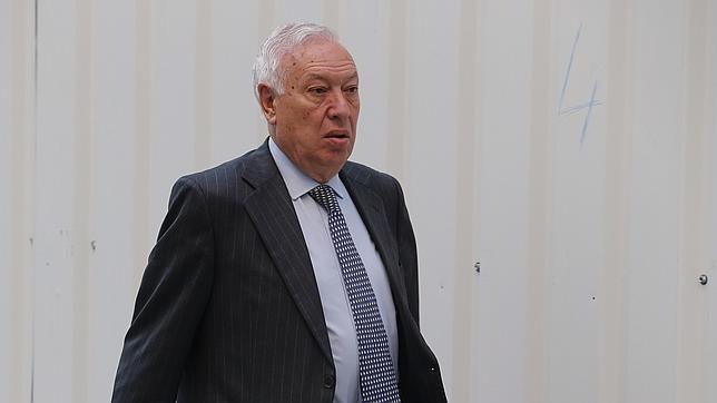 Margallo viaja a Ucrania en plena negociación de la paz