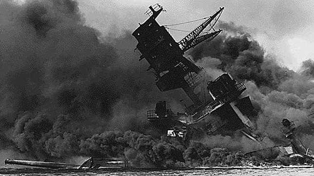 Fallece a los 100 años el último oficial superviviente en Pearl Harbor del 'USS Arizona'