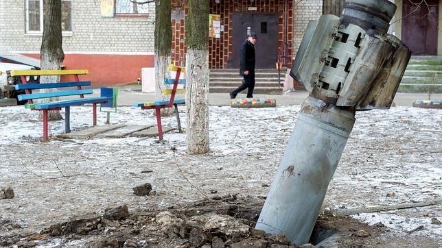 Ucrania y Rusia buscan trazar una línea de separación que asegure el alto el fuego