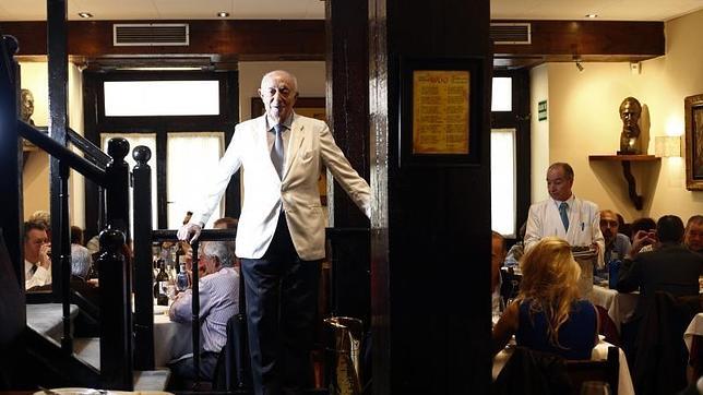 Casa Lucio, con Lucio en el la imagen