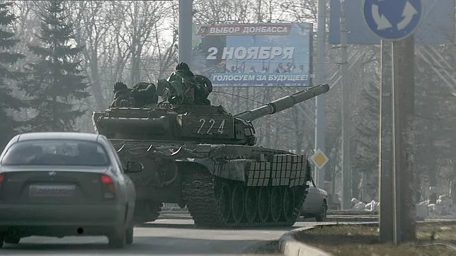 Rebeldes prorrusos en Donetsk, este sábado